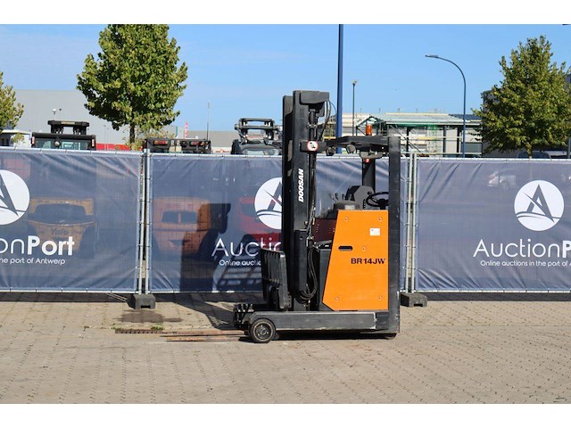 Reachtruck doosan br14jw elektrisch 1400kg 3.3m 2009 - afbeelding 1 van  1