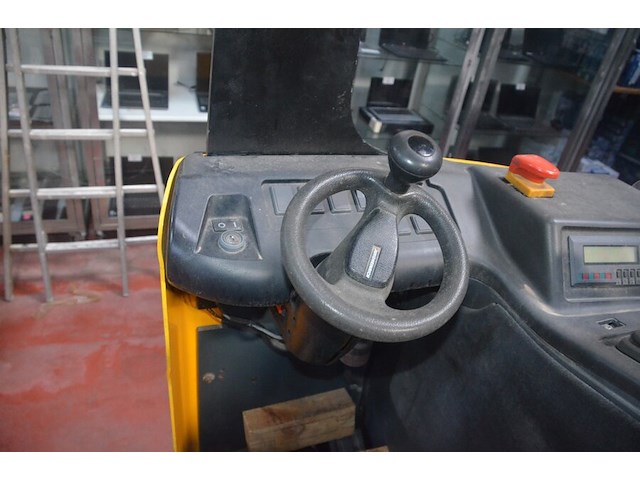 Reachtruck jungheinrich serienummer onbekend met lader , 2 vorktanden heftruck - afbeelding 11 van  17
