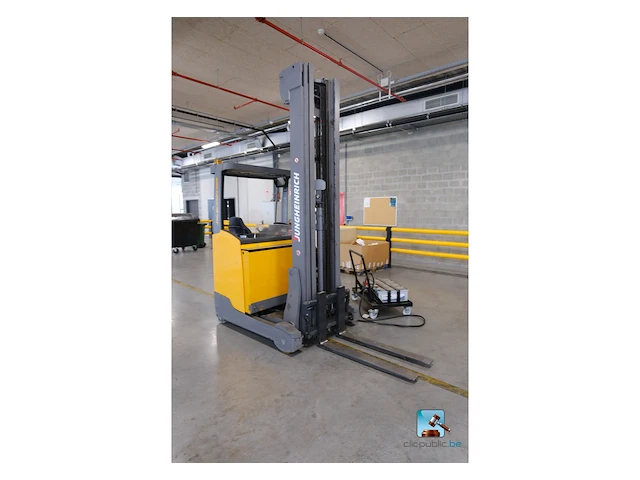 Reachtruck - afbeelding 10 van  17