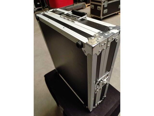 Ready road cases - flightcase - afbeelding 3 van  4