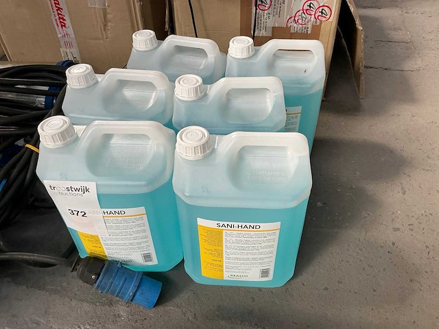 Realco sani-hand bidon ontsmettingsmiddel (6x) - afbeelding 1 van  4