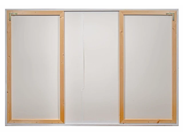 Rebecca wilton (1979), 'bahnhof', 2006, n° 3/3, digital print 120 x 180 cm. (47.24 x 70.87 in.), frame: 125 x 185 cm. (49.21 x 72.82 in.) - afbeelding 3 van  6