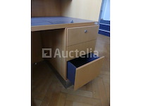 Receptiebalie + diverse meubels - afbeelding 3 van  11