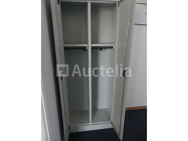 Receptiebalie + diverse meubels - afbeelding 11 van  11