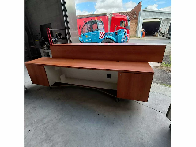 Reception counter - afbeelding 2 van  3