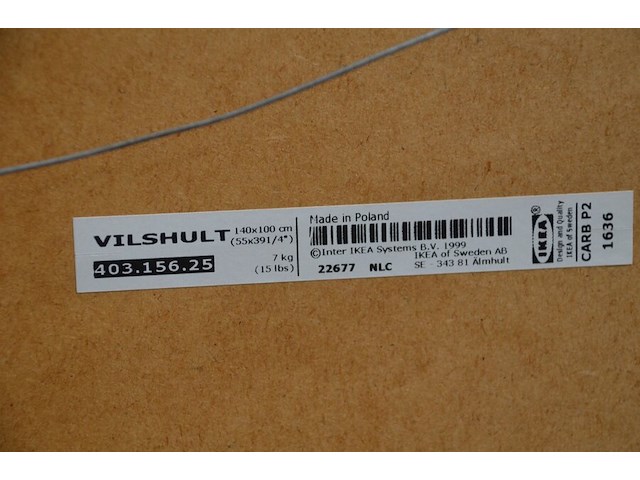 Rechthoekige houten bureeltafel ikea afm. 140x85 , schilderij ikea afm. 130x80 (8,12) - afbeelding 9 van  9