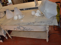 Rechthoekige houten tafel wit geverfd afm. 180x80x80 , 5 hanglampen wit, wanderversiering - afbeelding 12 van  12
