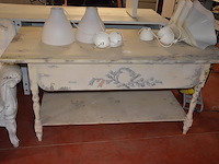 Rechthoekige houten tafel wit geverfd afm. 180x80x80 , 5 hanglampen wit, wanderversiering - afbeelding 8 van  12