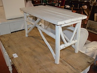 Rechthoekige houten tafel wit met houten blad afm. 115x66x73, wit houten bankje afm. 79x34x40, wit houten stoel - afbeelding 7 van  9