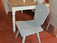 Rechthoekige houten tafel wit met houten blad afm. 115x66x73, wit houten bankje afm. 79x34x40, wit houten stoel - afbeelding 9 van  9