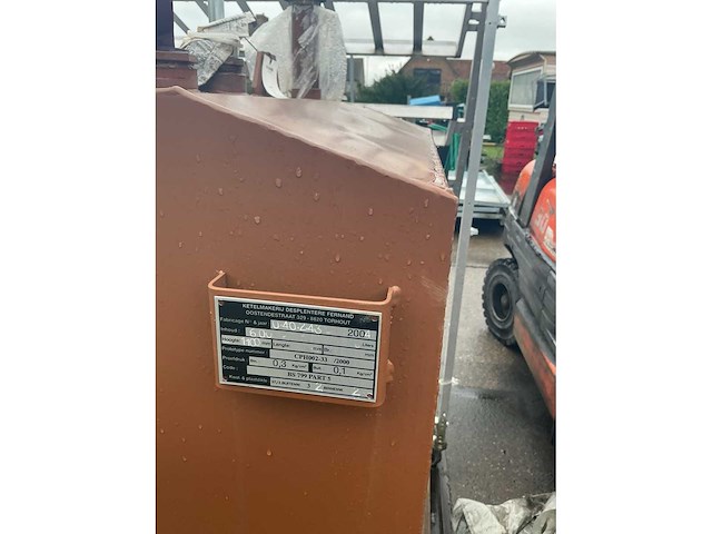 Rechthoekige opslag stookolietank inhoud 600 l - afbeelding 2 van  3