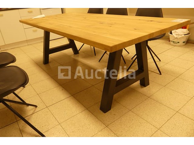 Rechthoekige tafel + 6 stoelen - afbeelding 9 van  10