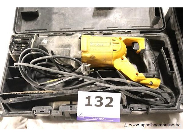 Reciprozaag dewalt dwe 305 - afbeelding 1 van  3