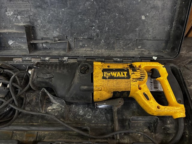 Reciprozaag dewalt - afbeelding 2 van  4