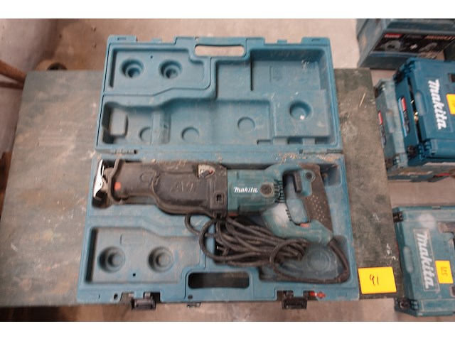 Reciprozaag makita - afbeelding 1 van  4
