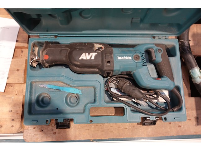 Reciprozaag makita - afbeelding 1 van  4