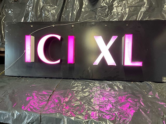 Reclame ici xl - afbeelding 1 van  2