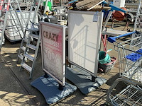 Reclame stoepborden met voet (2x) - afbeelding 1 van  2