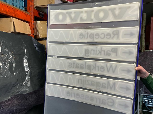 Reclame volvo - afbeelding 2 van  2