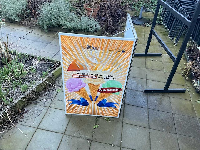 Reclamebord inox en rek overige keukenbenodigdheden - afbeelding 3 van  3