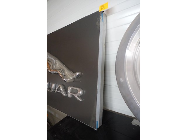 Reclamebord jaguar - afbeelding 3 van  3