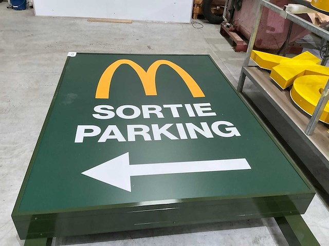 Reclamelogo m - afbeelding 2 van  5