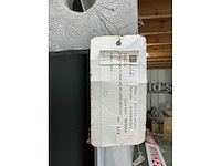 Reclametotem jaguar / land rover - afbeelding 4 van  6