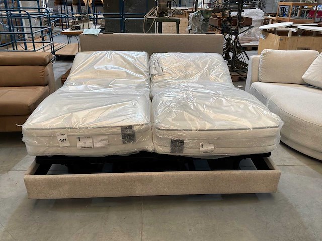 Recor bed elektrisch - afbeelding 2 van  5