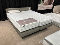 Recor bed elektrisch - afbeelding 1 van  4