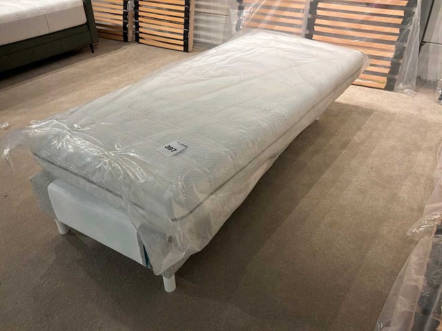 Recor bed - afbeelding 1 van  3