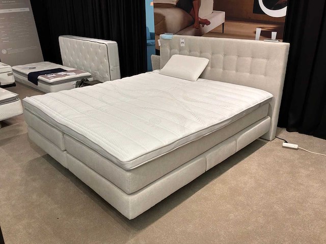 Recor tasmania boxspring elektrisch - afbeelding 2 van  3