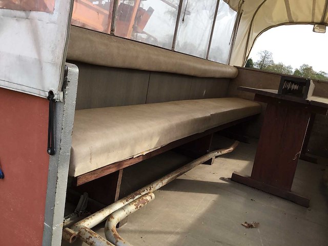 Recreatieve paardentrailer (20 personen) - afbeelding 2 van  21