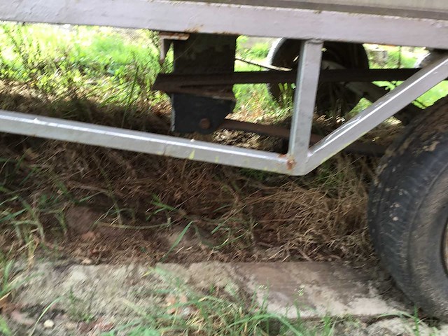 Recreatieve paardentrailer (20 personen) - afbeelding 12 van  21