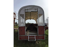 Recreatieve paardentrailer (20 personen) - afbeelding 18 van  21