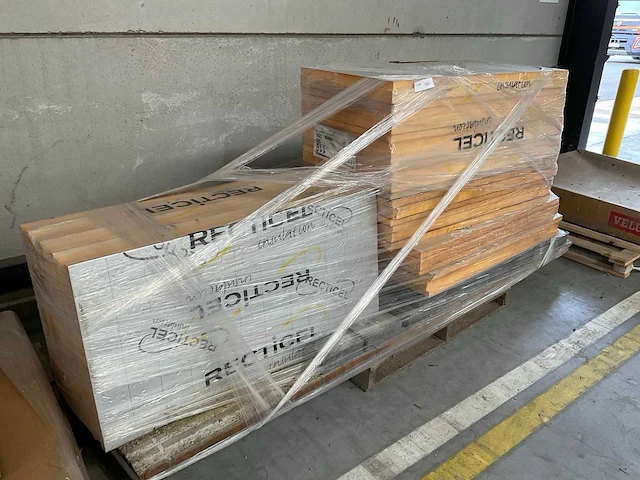 Recticel isolatie platen - afbeelding 1 van  4