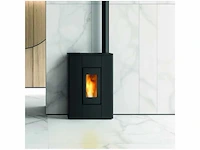 Red - melissa air 7 xup - zwart - pellet stove - afbeelding 2 van  2
