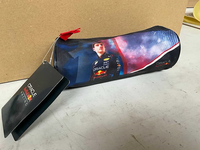 Red bull racing max verstappen etui (62x) - afbeelding 3 van  5