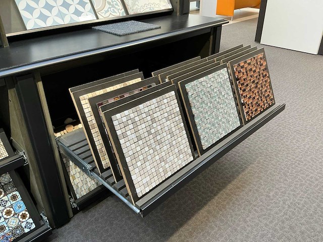 Redec presentatie meubel - afbeelding 8 van  9