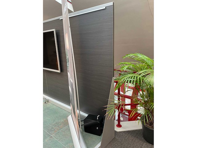 Redec presentatie meubel - afbeelding 3 van  13