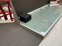 Redec presentatie meubel - afbeelding 12 van  13