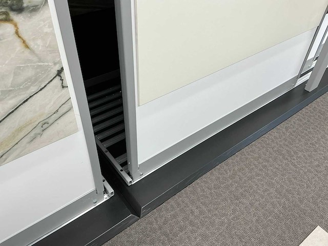 Redec presentatie meubel - afbeelding 4 van  7