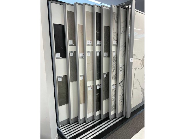 Redec presentatie meubel - afbeelding 6 van  7