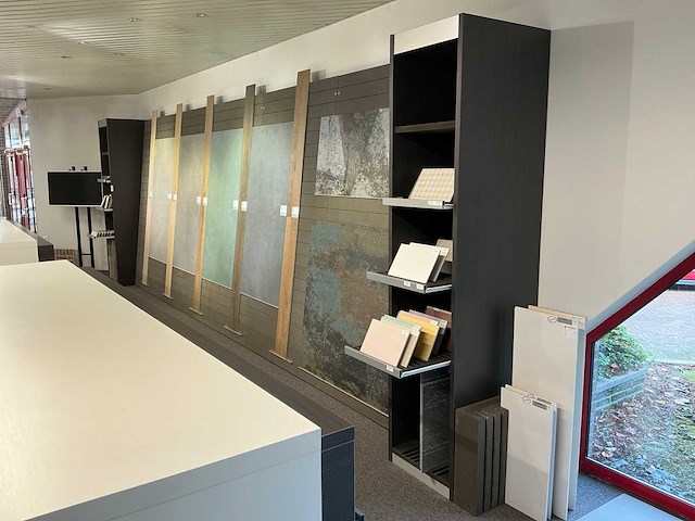 Redec presentatie meubel - afbeelding 1 van  12