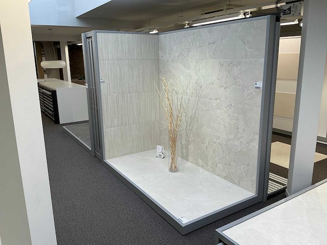 Redec presentatie opstelling - afbeelding 1 van  8