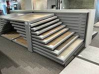 Redec presentatiemeubel (2x)