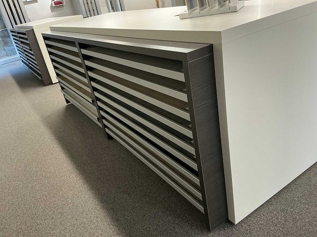 Redec presentatiemeubel - afbeelding 8 van  12