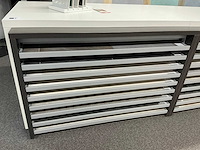 Redec presentatiemeubel - afbeelding 11 van  12