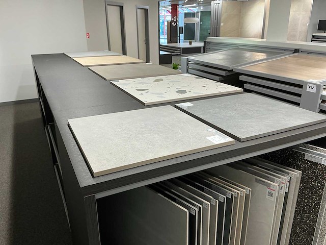 Redec presentatiemeubel - afbeelding 15 van  15