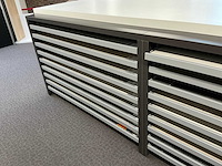 Redec presentatiemeubel - afbeelding 10 van  11