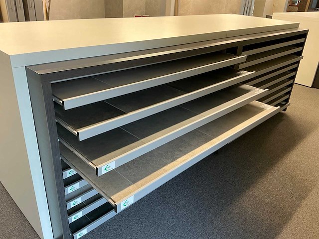 Redec presentatiemeubel - afbeelding 4 van  13